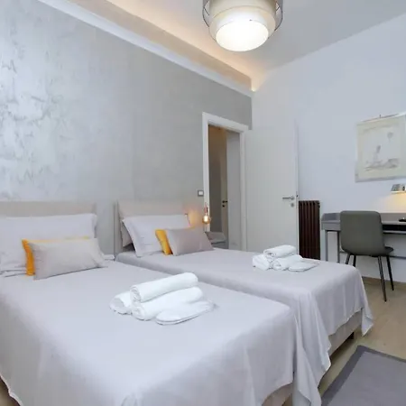 Aventino Contemporary Róma