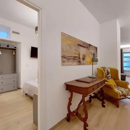 شقة Aventino Contemporary