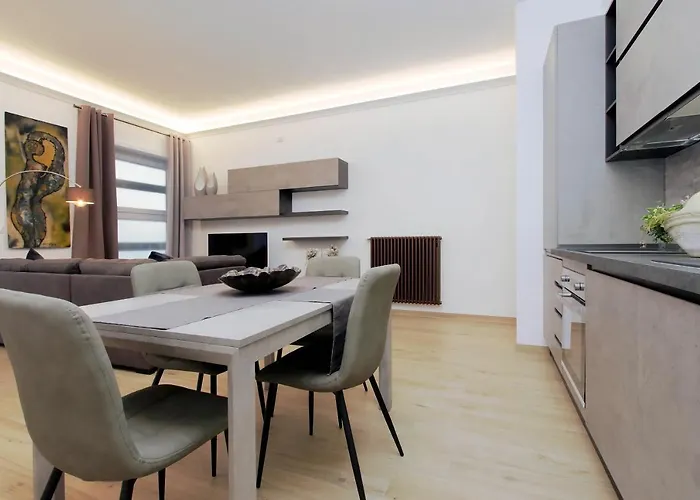 Aventino Contemporary Apartament
