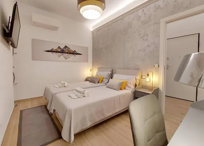 Aventino Contemporary Apartament