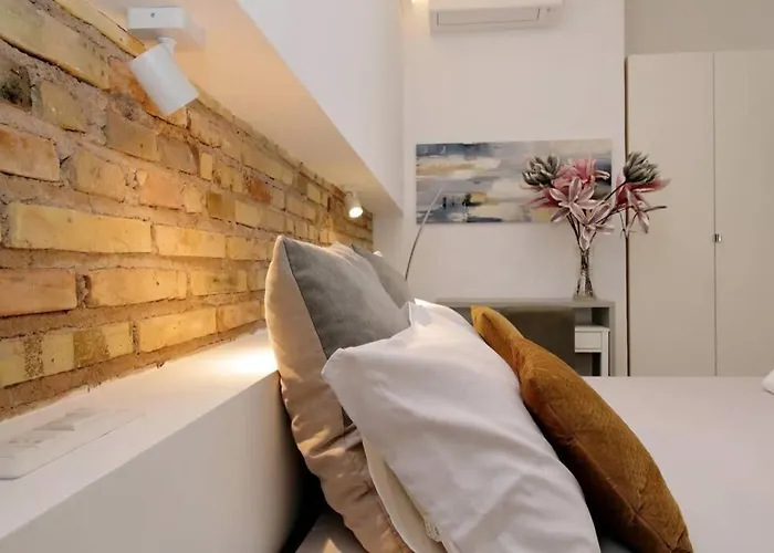 Aventino Contemporary * Rzym